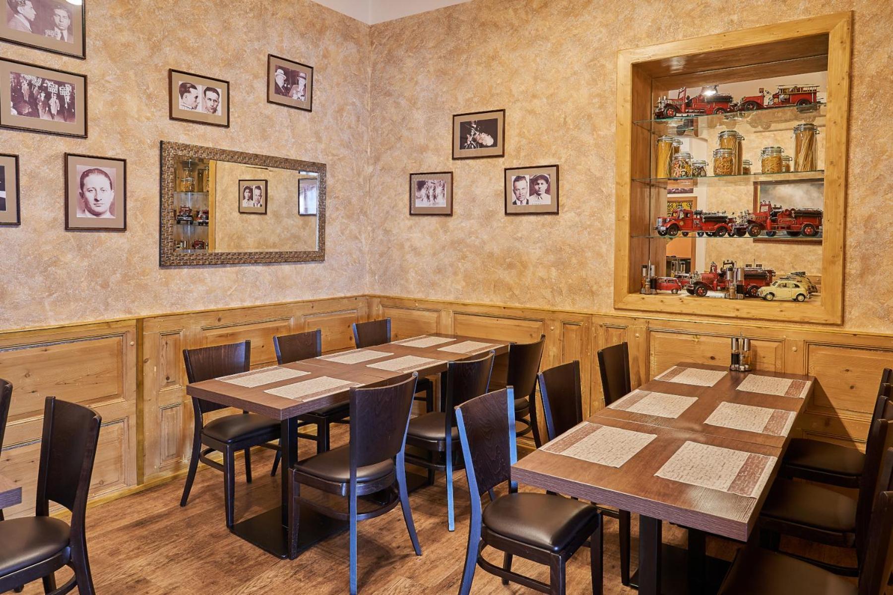 Pension Ulrika - Ubytovani Pod Hradem Loket Buitenkant foto